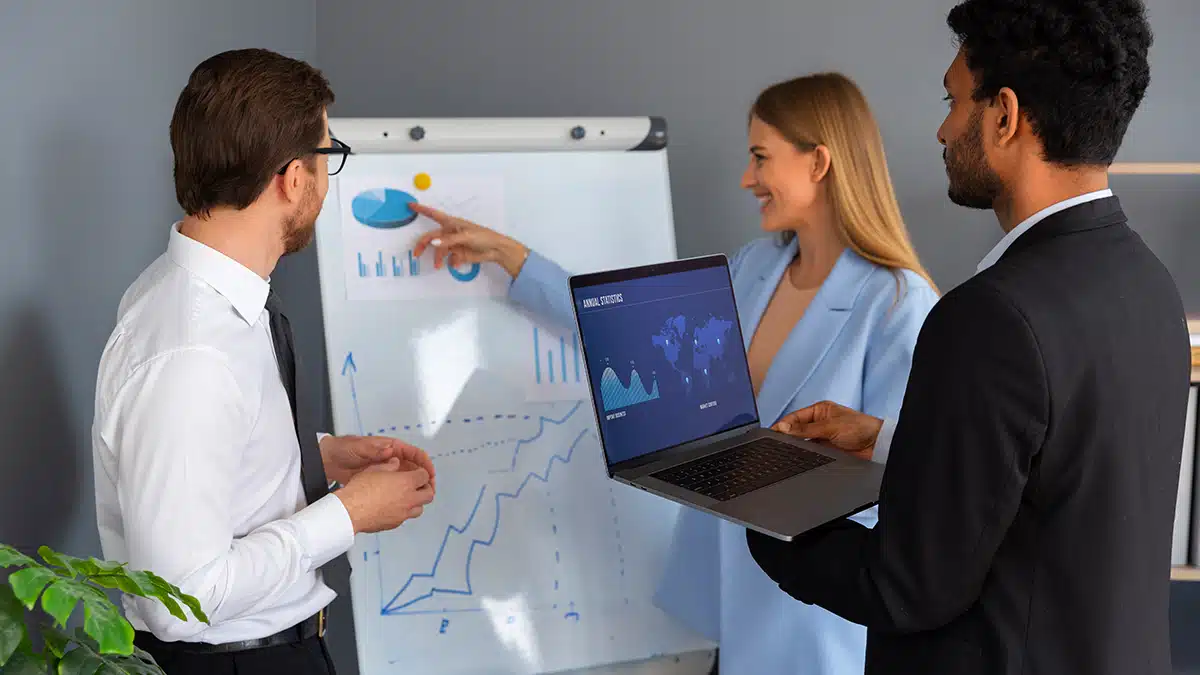 Enhancing-Decision-Making-through-Data-Analytics-img.jpg